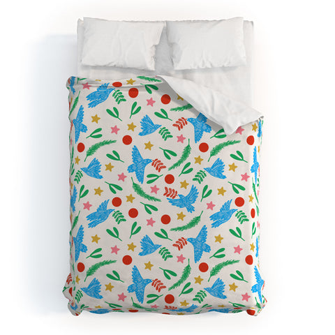 Marta Barragan Camarasa Peace doves in flight B Duvet Cover