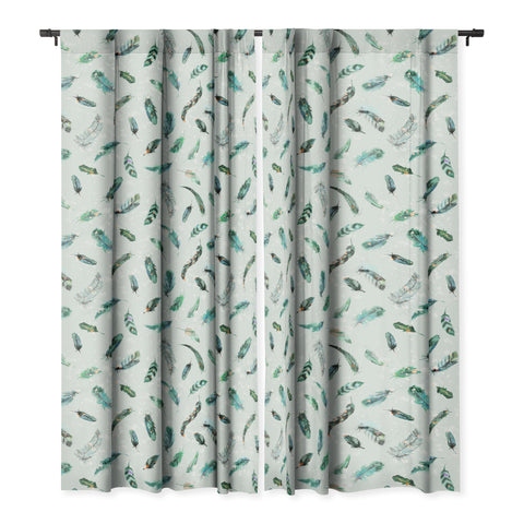 Ninola Design Delicate feathers soft green Blackout Non Repeat