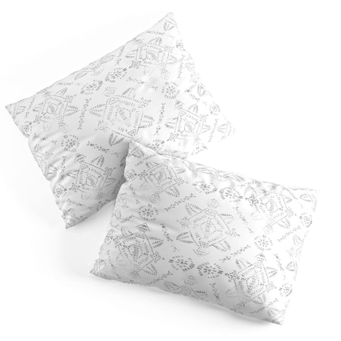 Schatzi Brown Reeve Pattern White Pillow Shams