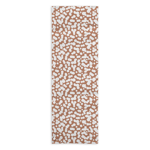 Wagner Campelo Splash Dots 3 Yoga Towel